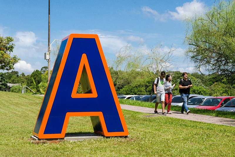 校園標(biāo)識牌系統(tǒng)的四大作用，看到就是賺到！