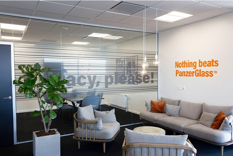 公司的辦公室標(biāo)識牌要怎么設(shè)計(jì)呢？